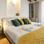 Artstay - San Raffaele, Near Metro M1, Ac Apartment *