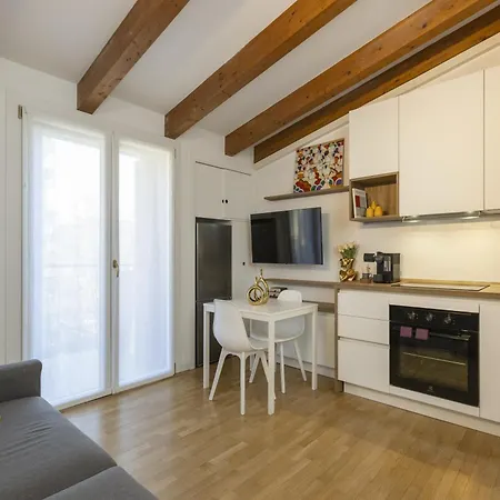 아파트 Artstay - San Raffaele, Near Metro M1, Ac *